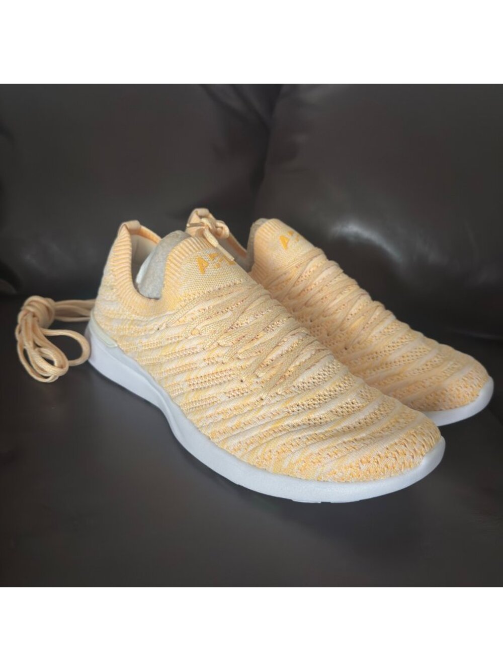 APL Techloom Wave Mens Shoes Size 12 Yellow Knit Lightweight Sneakers breathable